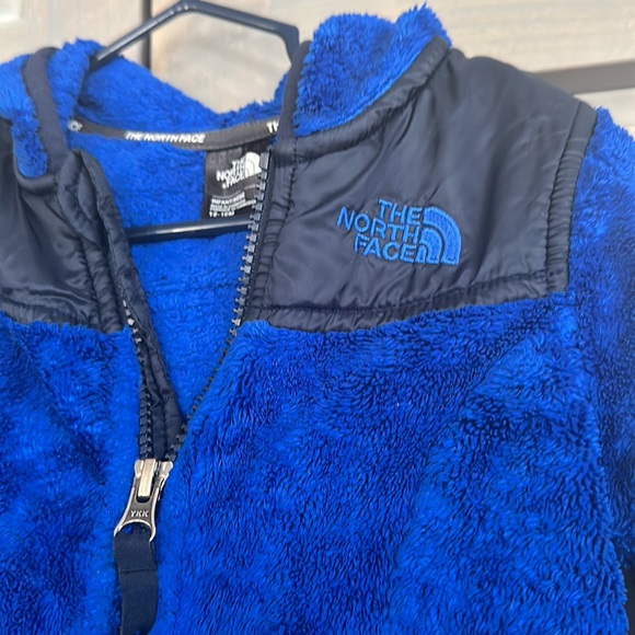 North face fleece with hood - Picture 2 of 4